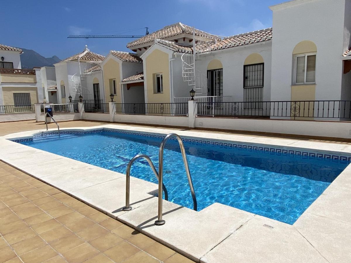 Chimenea Pinar 2 Apartments Casasol Nerja Kültér fotó