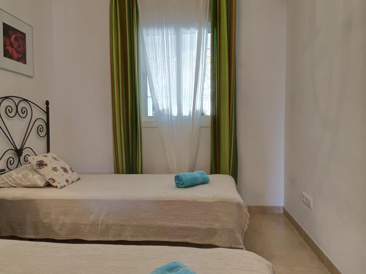 Chimenea Pinar 2 Apartments Casasol Nerja Kültér fotó