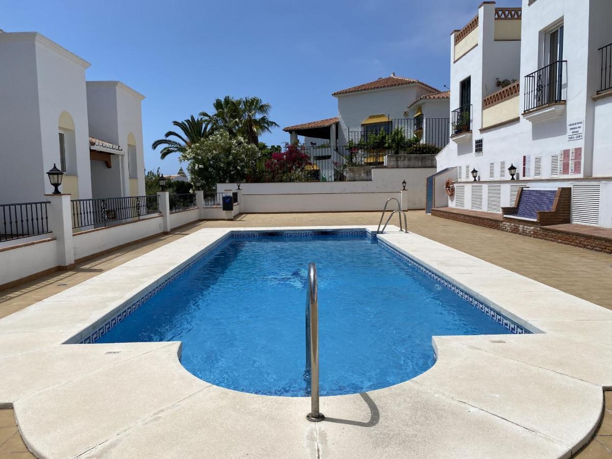 Chimenea Pinar 2 Apartments Casasol Nerja Kültér fotó