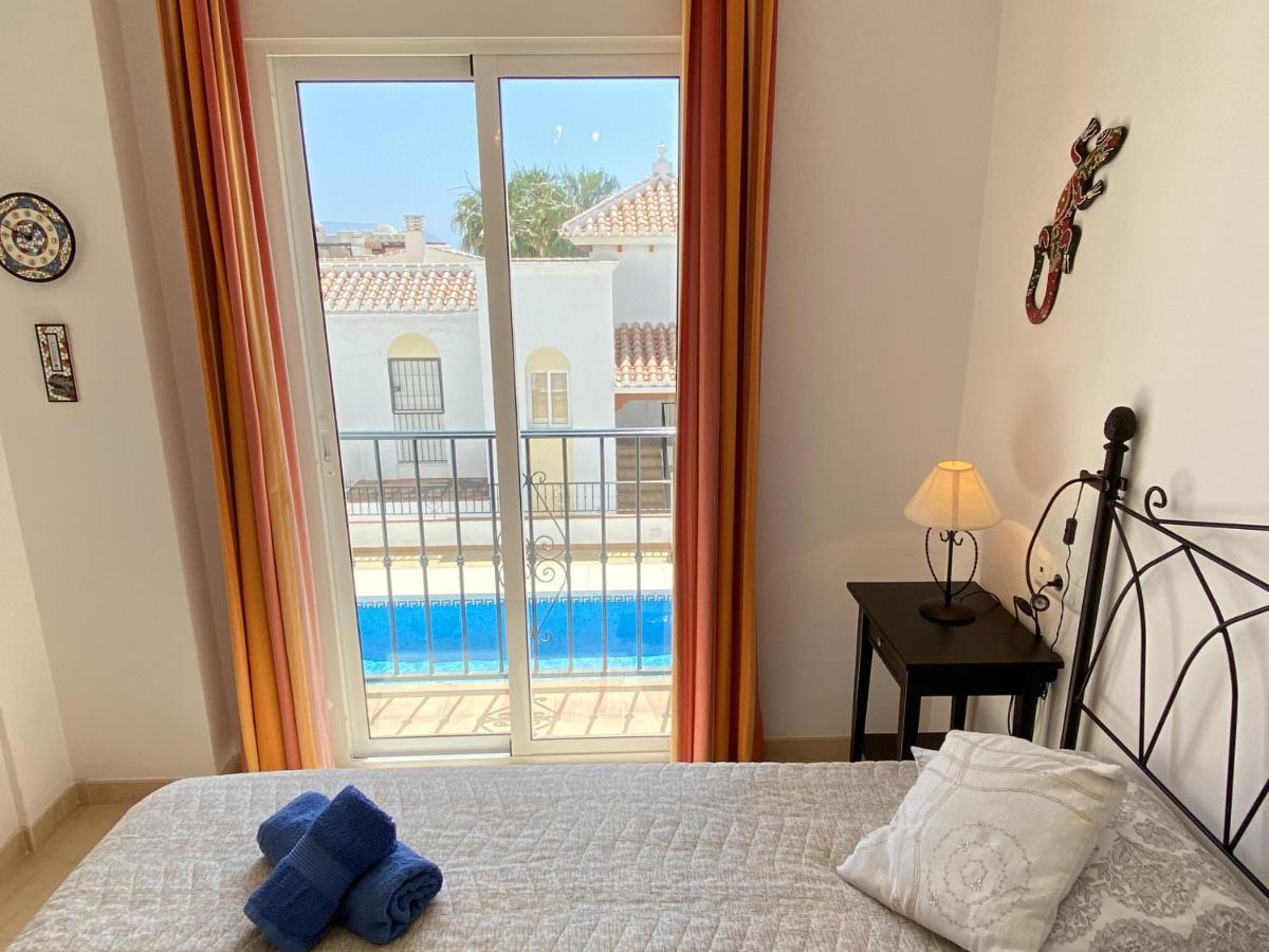 Chimenea Pinar 2 Apartments Casasol Nerja Kültér fotó